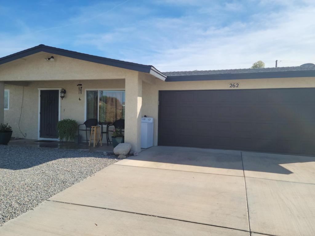 262 S Smoketree Ave, Lake Havasu City, AZ 86403 House Rental in Lake