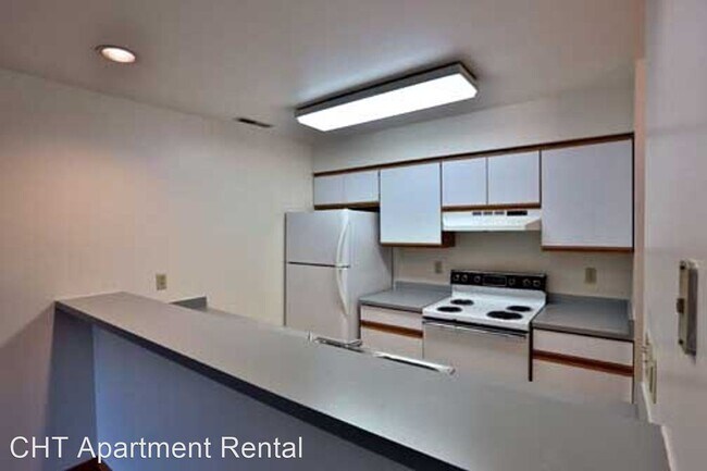 Building Photo - 1 br, 1 bath Apartment - 325 S. Hamilton St.