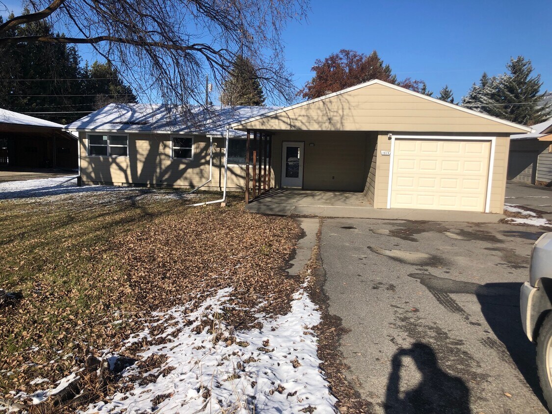 Foto principal - 1919 Bridger Dr