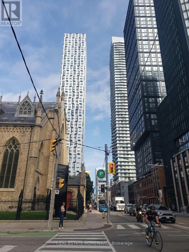 Building Photo - 252-4252 Church St