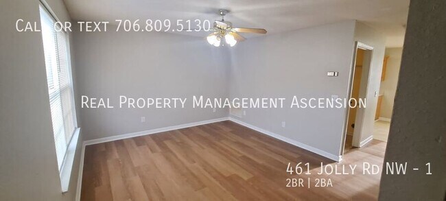 Foto del edificio - 461 Jolly Rd NW