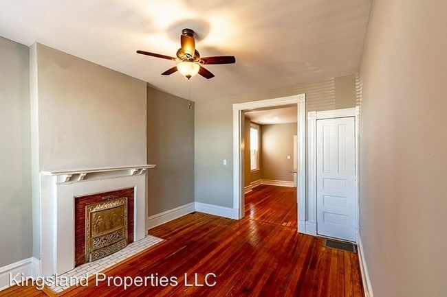 Building Photo - 4370 Chouteau Ave