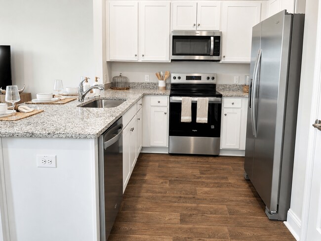 Foto del edificio - Central Townhomes
