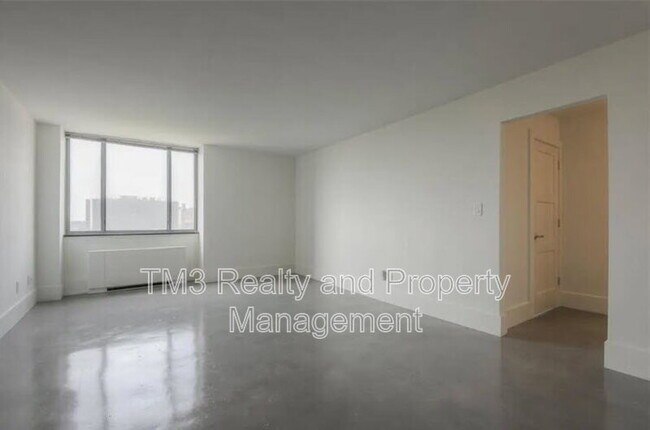 Foto del edificio - 600 E 8th St