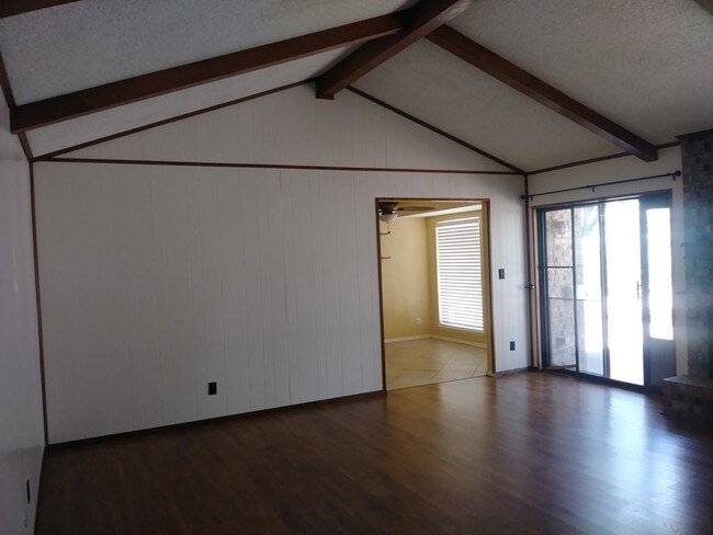 Building Photo - 7116 Ramada Dr