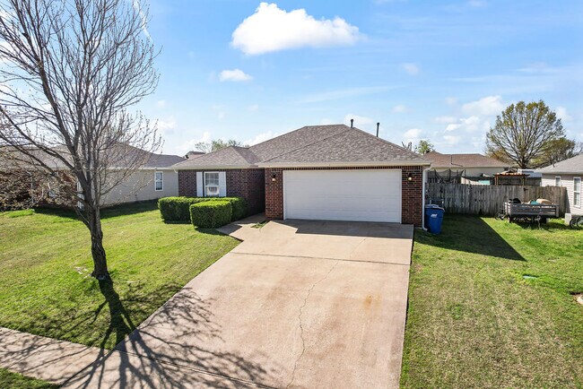 Foto del edificio - 2705 SW 10th St