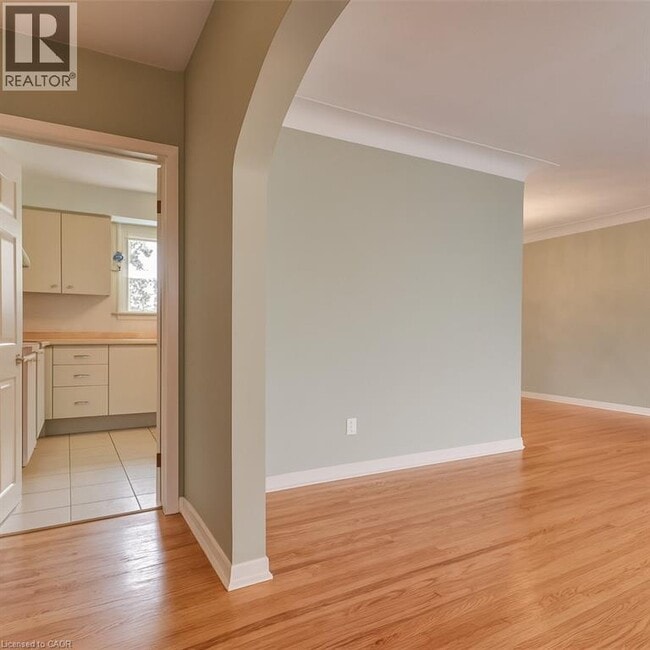 Building Photo - 5186 Bromley Rd