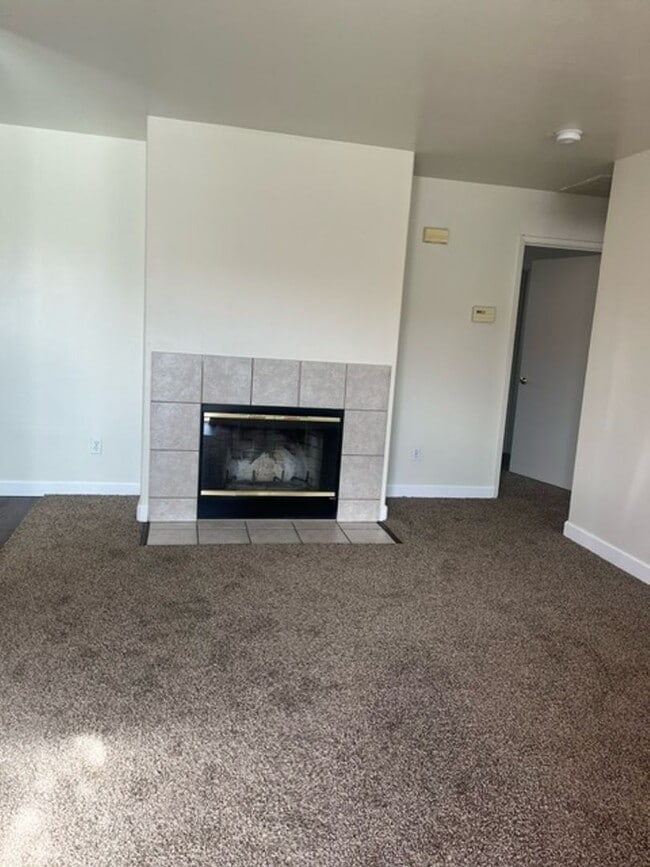 Foto del edificio - 1218 Reddick Ln