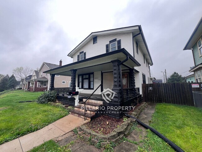 Foto del edificio - 2422 Coyner Ave