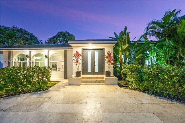 Foto del edificio - 1651 SW 13th Ave