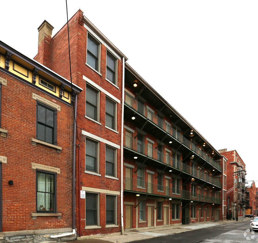 Primary Photo - 1223 Republic St