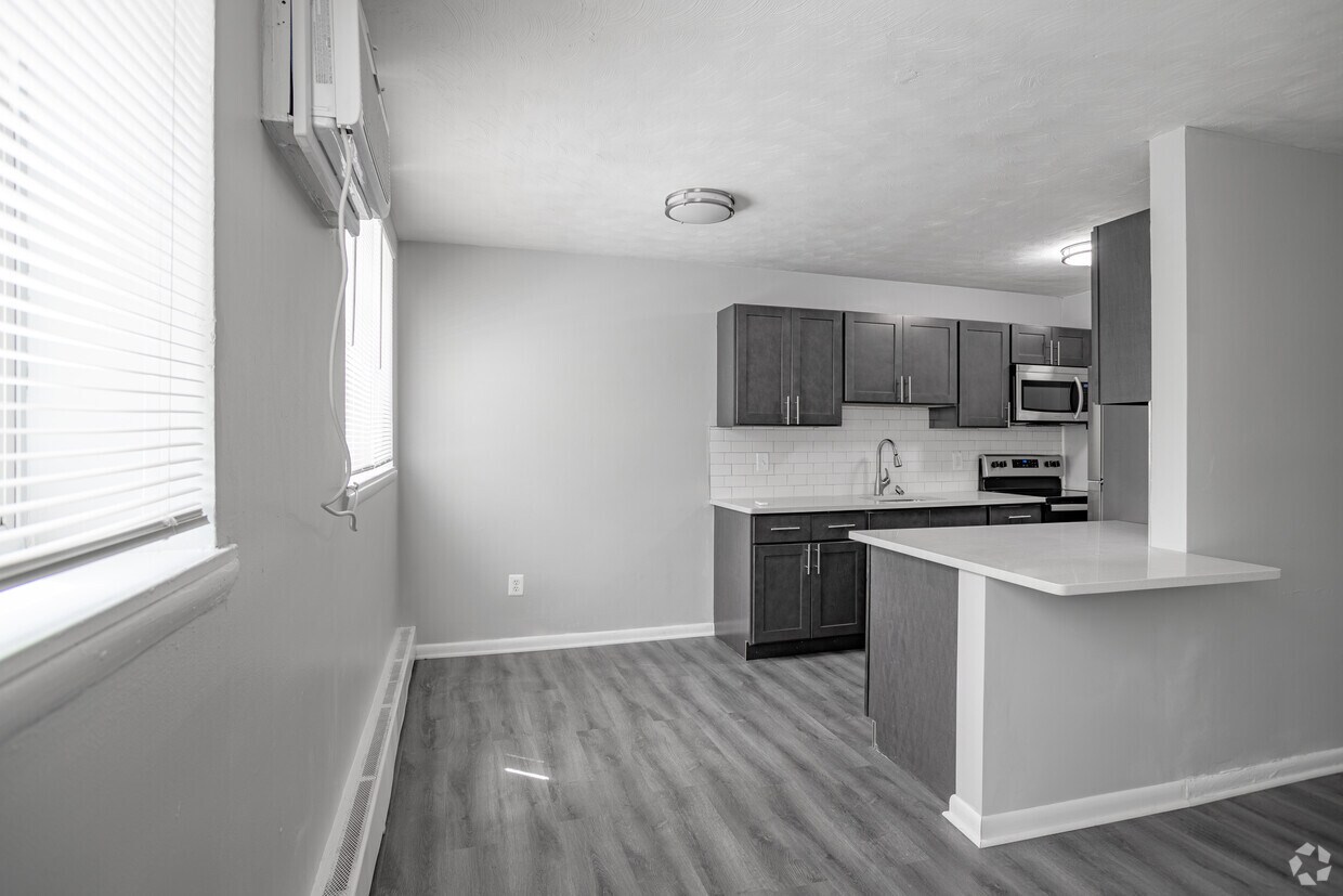 East Park Apartments 1045 E Park Ave Vineland, NJ