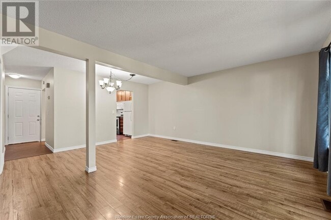 Building Photo - 5535 Coronation Ave