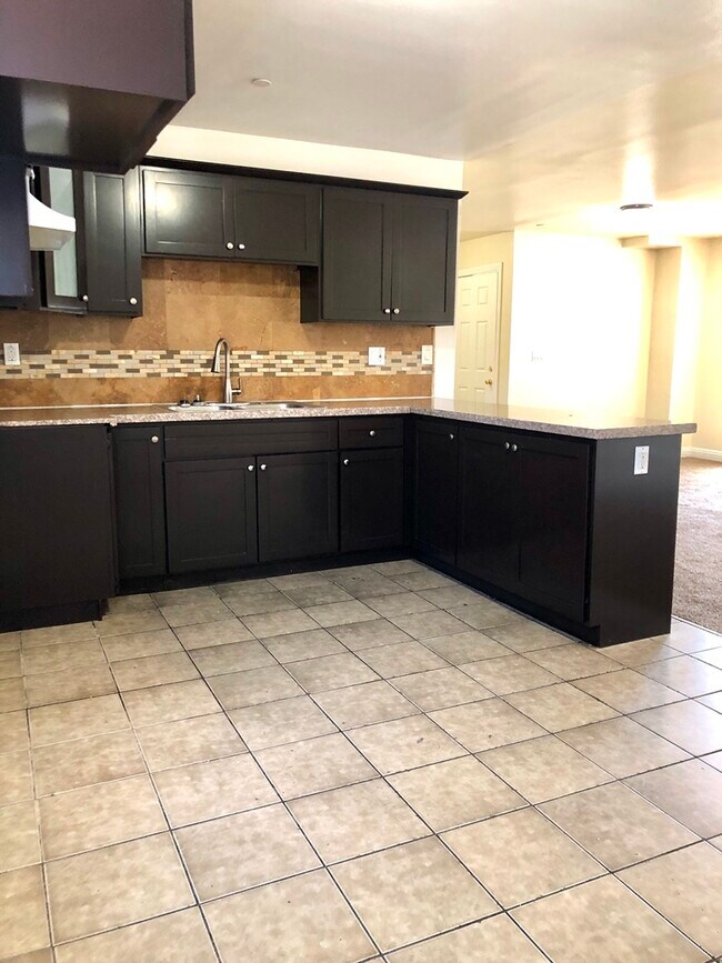 Foto del edificio - 403-405 W 101st Street