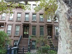 Primary Photo - 175 Macdonough St