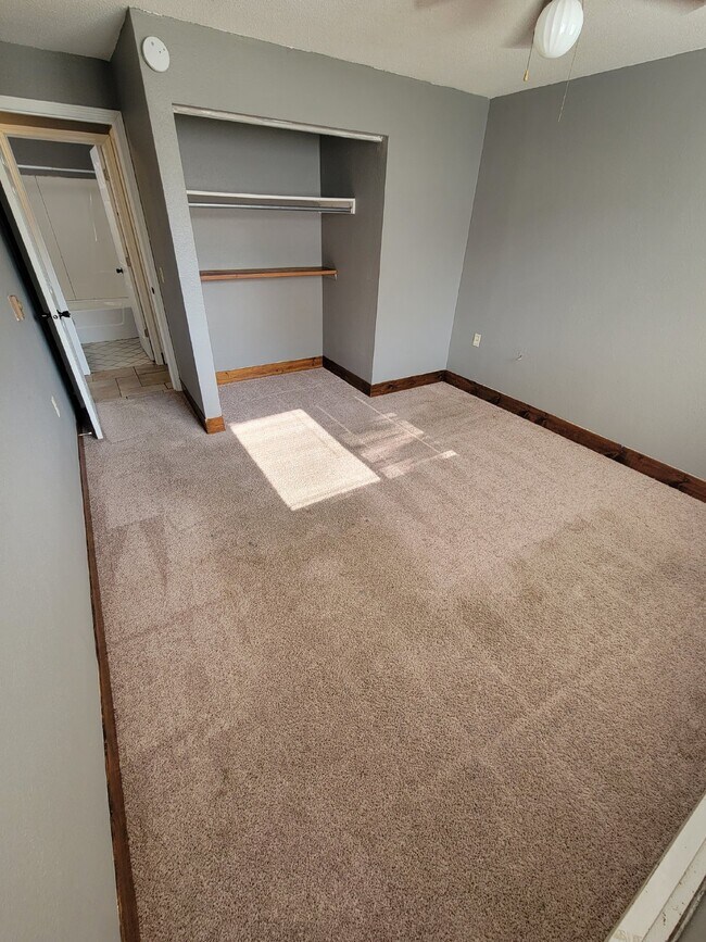 Foto del edificio - 2 Bedroom | 1 Bathroom Unit in Ryan