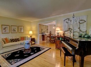 Foto principal - 908 Welsh Ln