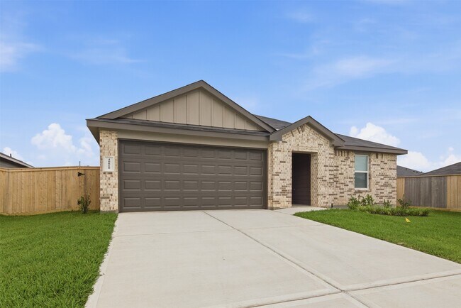 Building Photo - 40810 Hawthorne Glades St