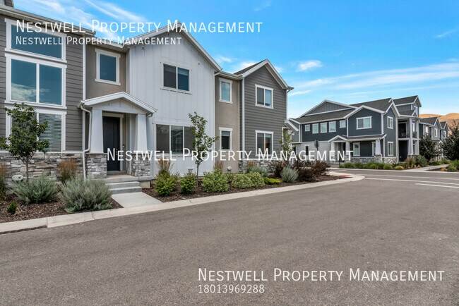Building Photo - 3 bed Bluffdale Townhome