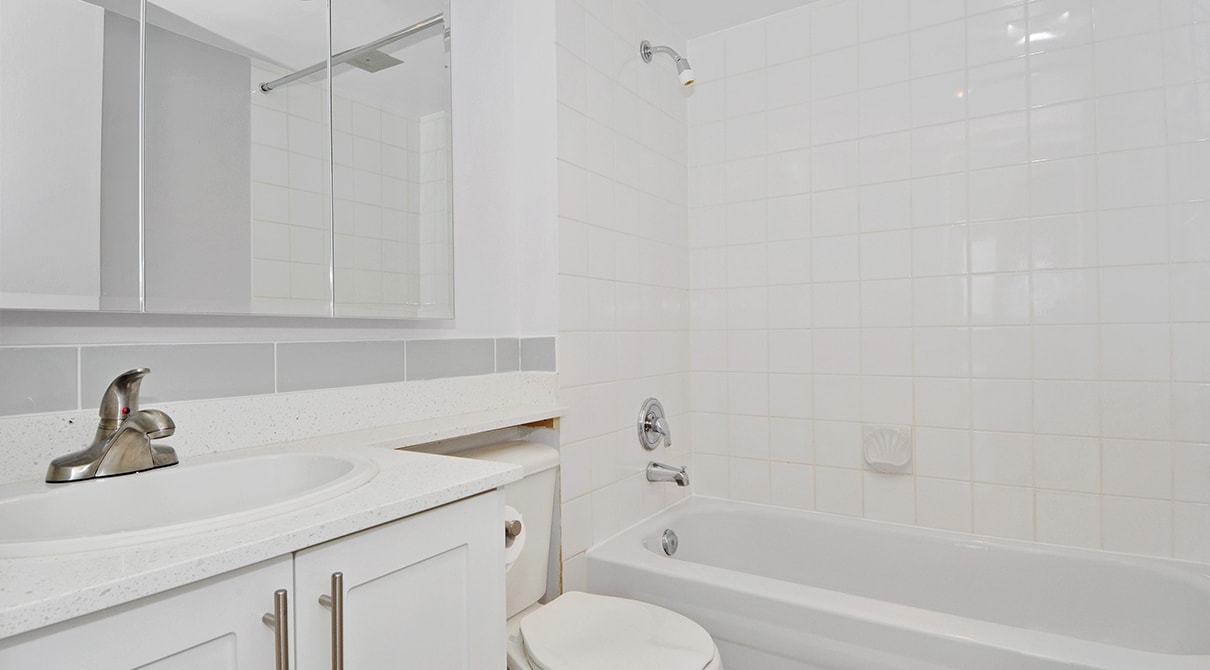 Photo principale - Hollyburn Plaza