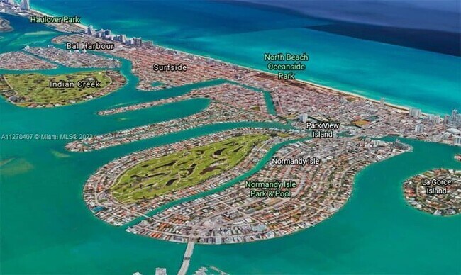 Foto del edificio - 7207 Bay Dr