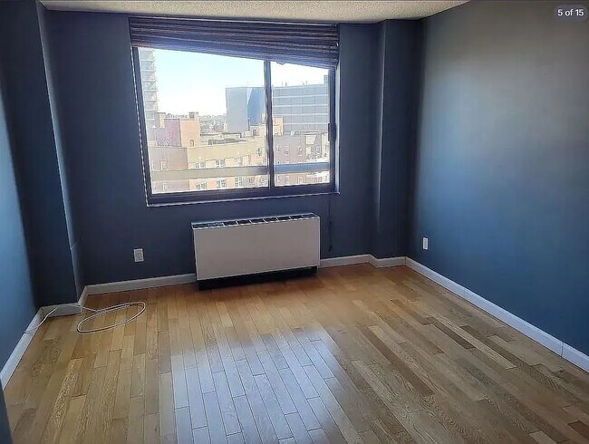 Foto del edificio - 2287 Johnson Ave