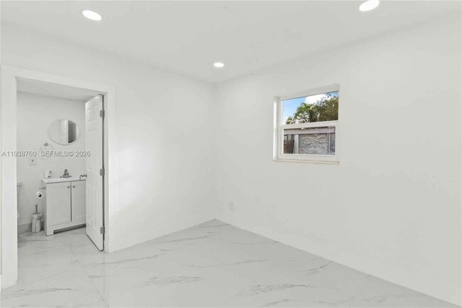 Building Photo - 4685 SW 33rd Dr