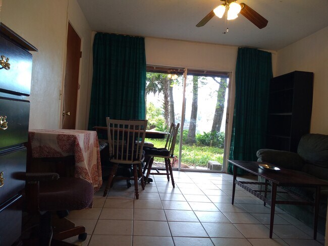 Foto del edificio - 3001 SE 27th Ave