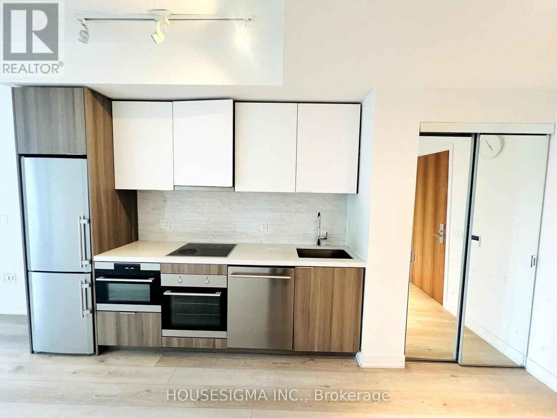 Photo principale - 15-2315 Queens Quay E