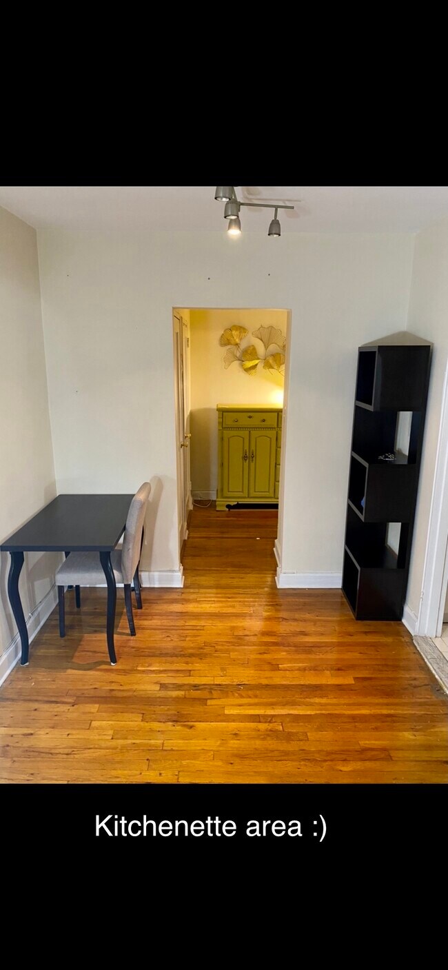 Studio - 6565 Wetherole St