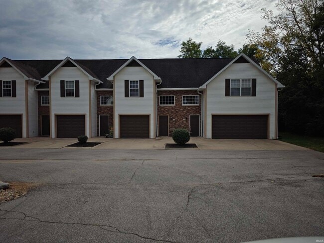 Building Photo - 400 Saw Mill Rd