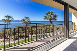 Building Photo - 6460 Mourning Dove Dr