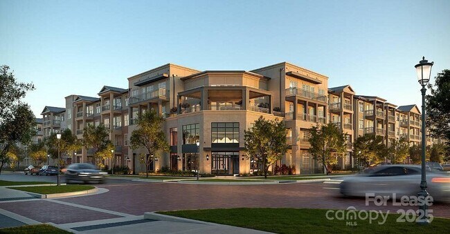 Foto del edificio - 10500 Midway Pk Dr