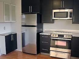 Building Photo - 2637 River Dr