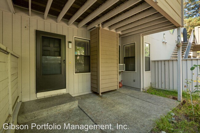 Foto del edificio - 2 br, 2 bath House - 420 Crescent Ave., #11