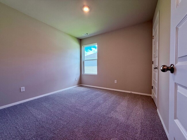 Building Photo - ***2508 E. Jan Street***