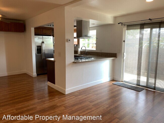 Building Photo - 2 br, 2 bath House - 15244 Ramona Blvd.