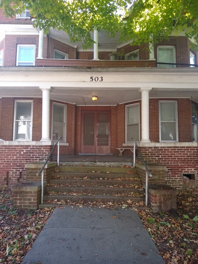 Foto del edificio - 503 W Green St