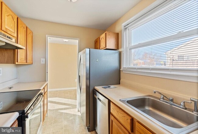 Foto del edificio - 1224 Guildford Rd