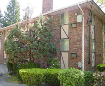 Primary Photo - 301 Oaklawn Ave