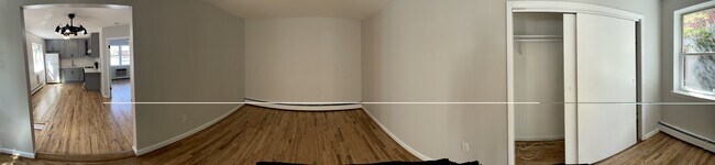 Foto del edificio - 1453 E 70th St