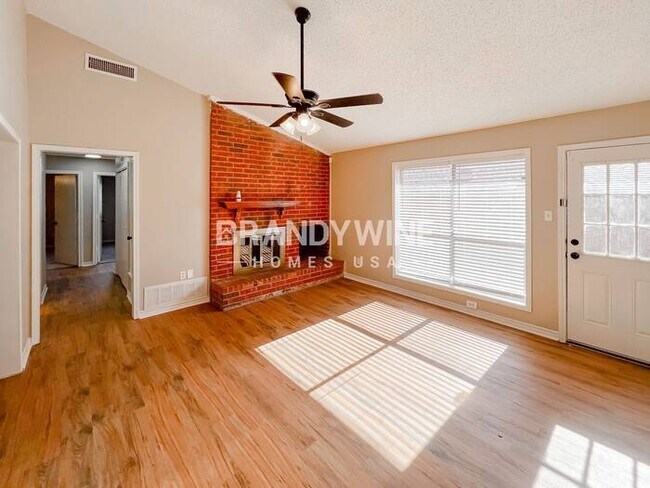 Foto del edificio - 5505 Key Bend