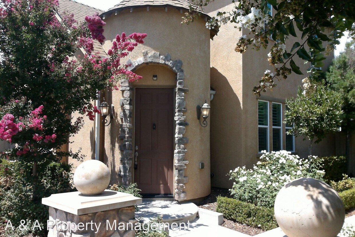 Primary Photo - 3 br, 2.5 bath House - 4067 Harlan Ranch Blvd