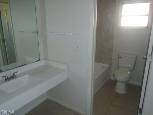 Building Photo - 306 Hubbard Ave