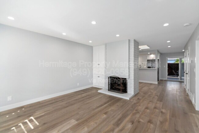 Foto del edificio - 1199 E 1st St