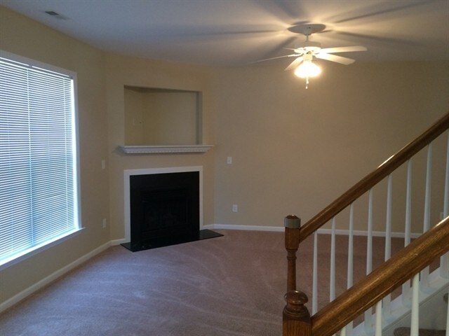 Building Photo - 121 Haywood Lane