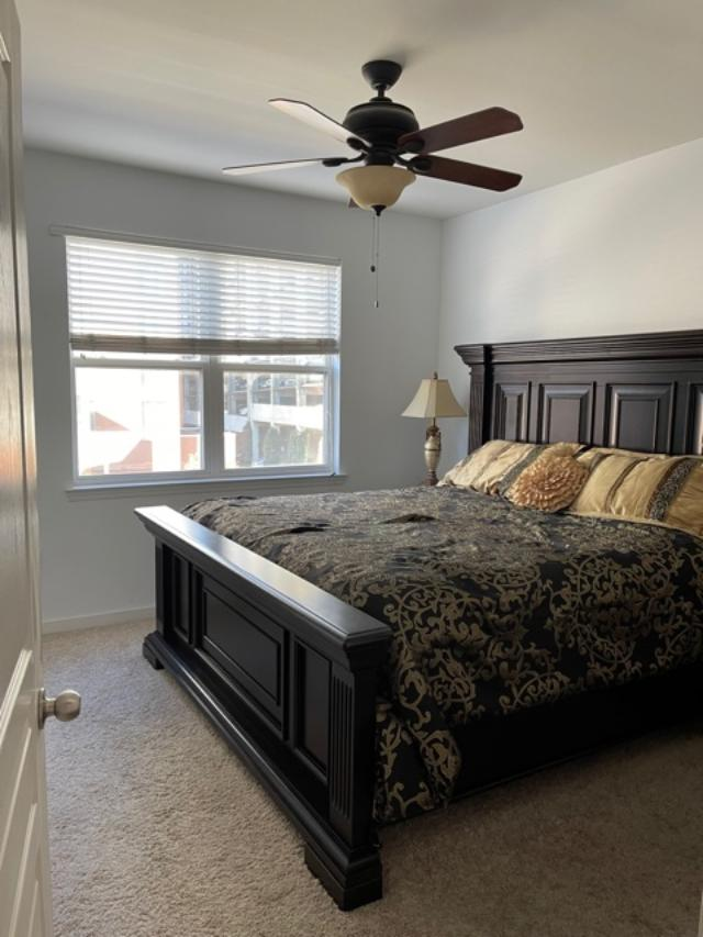 Suite#2-Bed - 401 20th St S