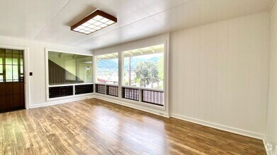 Building Photo - 3007 Lanikaula St
