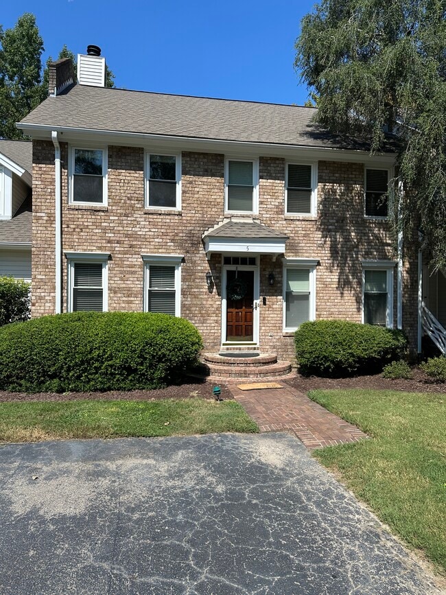 Building Photo - 2500 Saint Christopher Cir SW