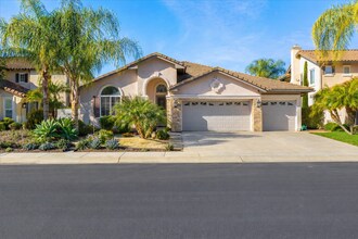 Building Photo - 2311 Orchard View Ln